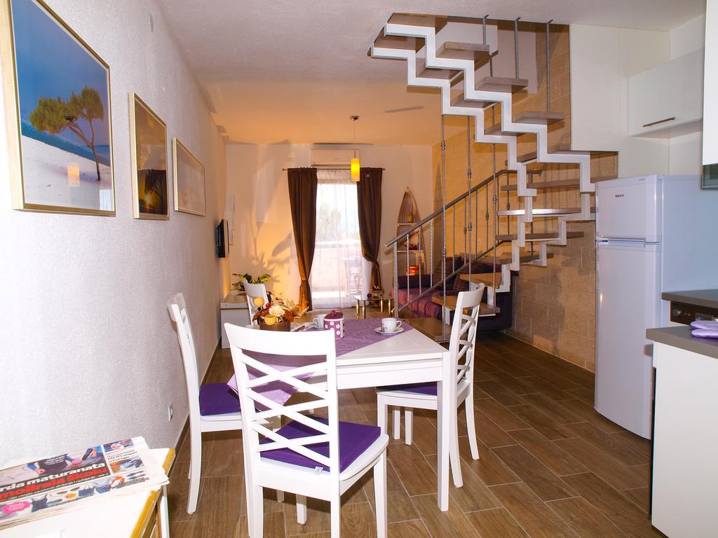 Apartments House Durdica Bol Pokoj fotografie